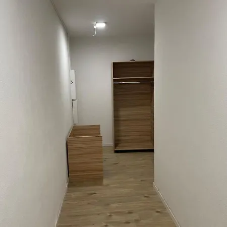 Timeless: Grosse Moderne 4 Zimmer Wohnung Ludwigsburg Exterior photo