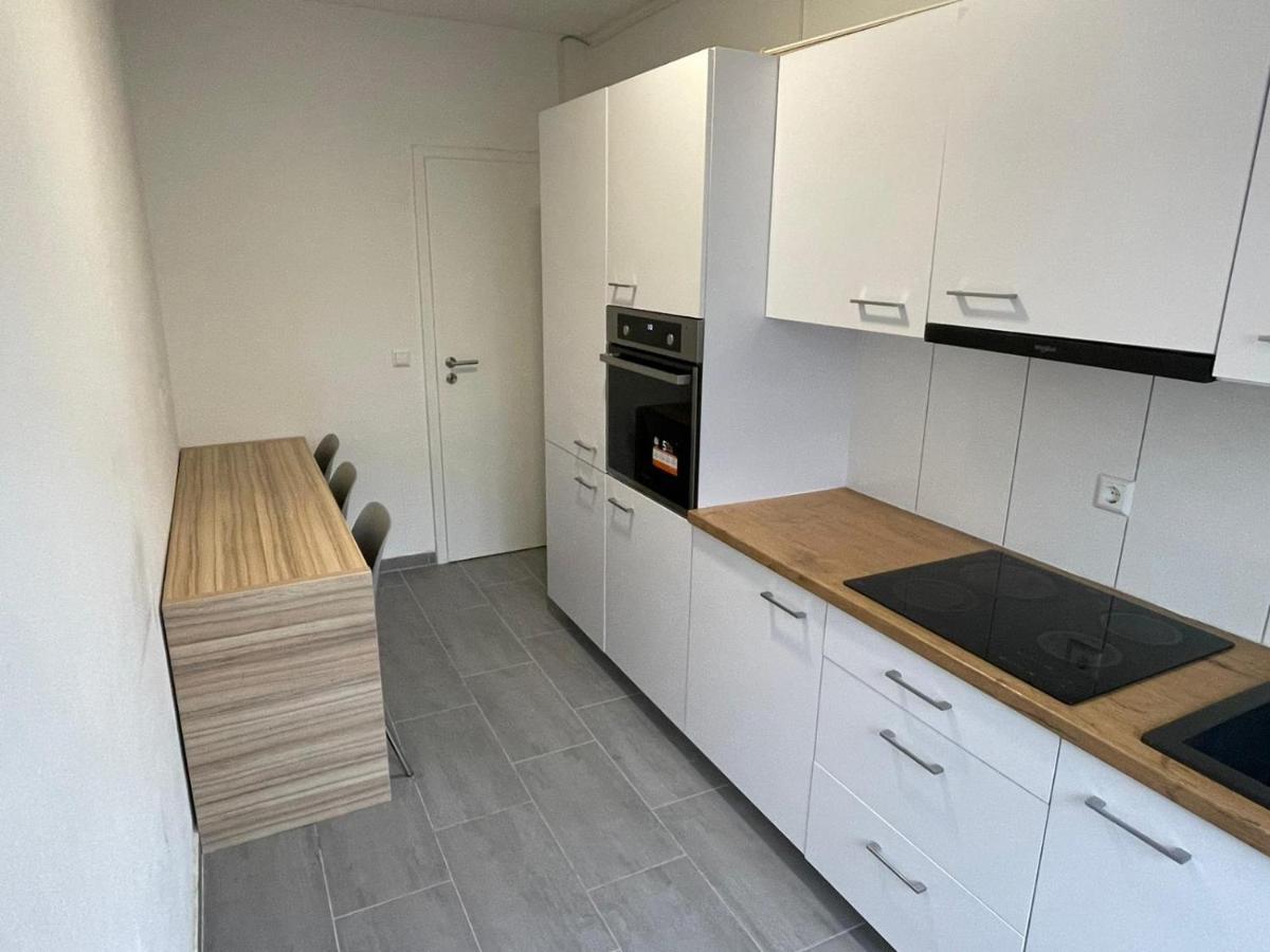 Timeless: Grosse Moderne 4 *